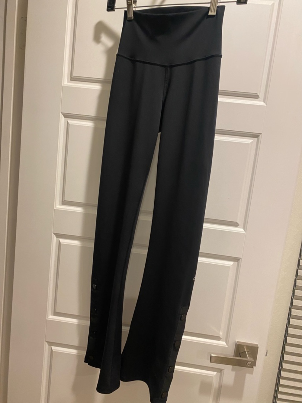 ALO Yoga Black Flare Button-Detail High-Waist Leggings